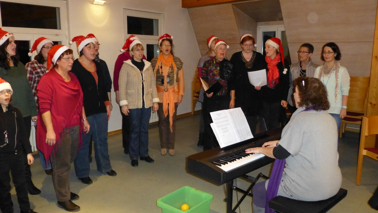 17.12.2013: Vorweihnachtliche Singstunde